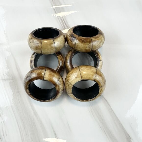 Wooden Brown Circle Napkin Rings Set of 6 Napkin Holder - Picture 2 of 7